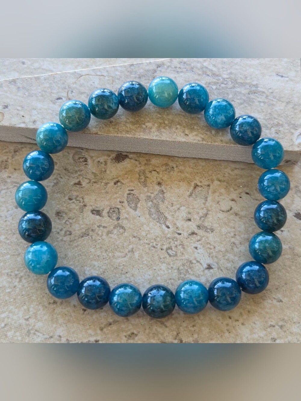 NWOT Genuine Blue Apatite Gemstone Beaded Stretch Bracelet. - Picture 3 of 6